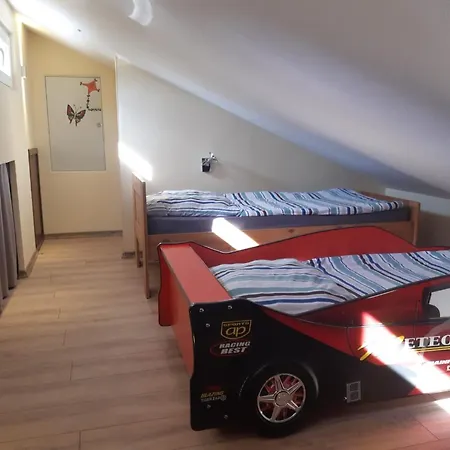 Vakantiehuis In Im Trieschelbach Mit Grossem Garten By Interhome Hermeskeil